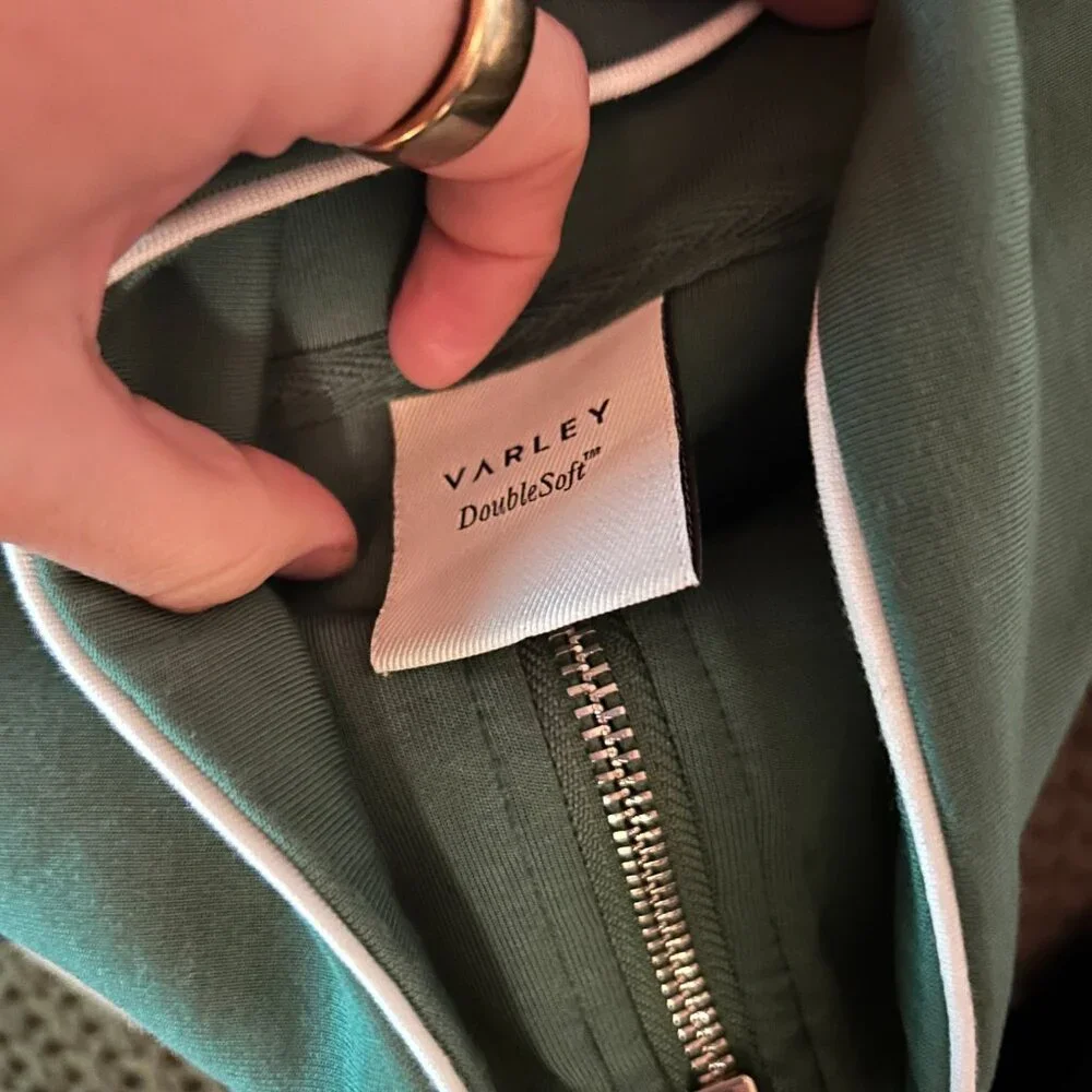 Varley Cropped Quarter-Zip Sweatshirt in Teal Green - Picture 9 of 10